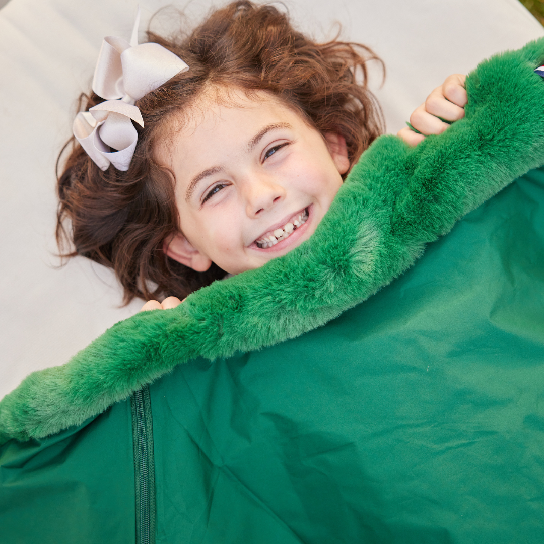 Waterproof Windproof Outdoor Lap Blanket | Pretty Rugged