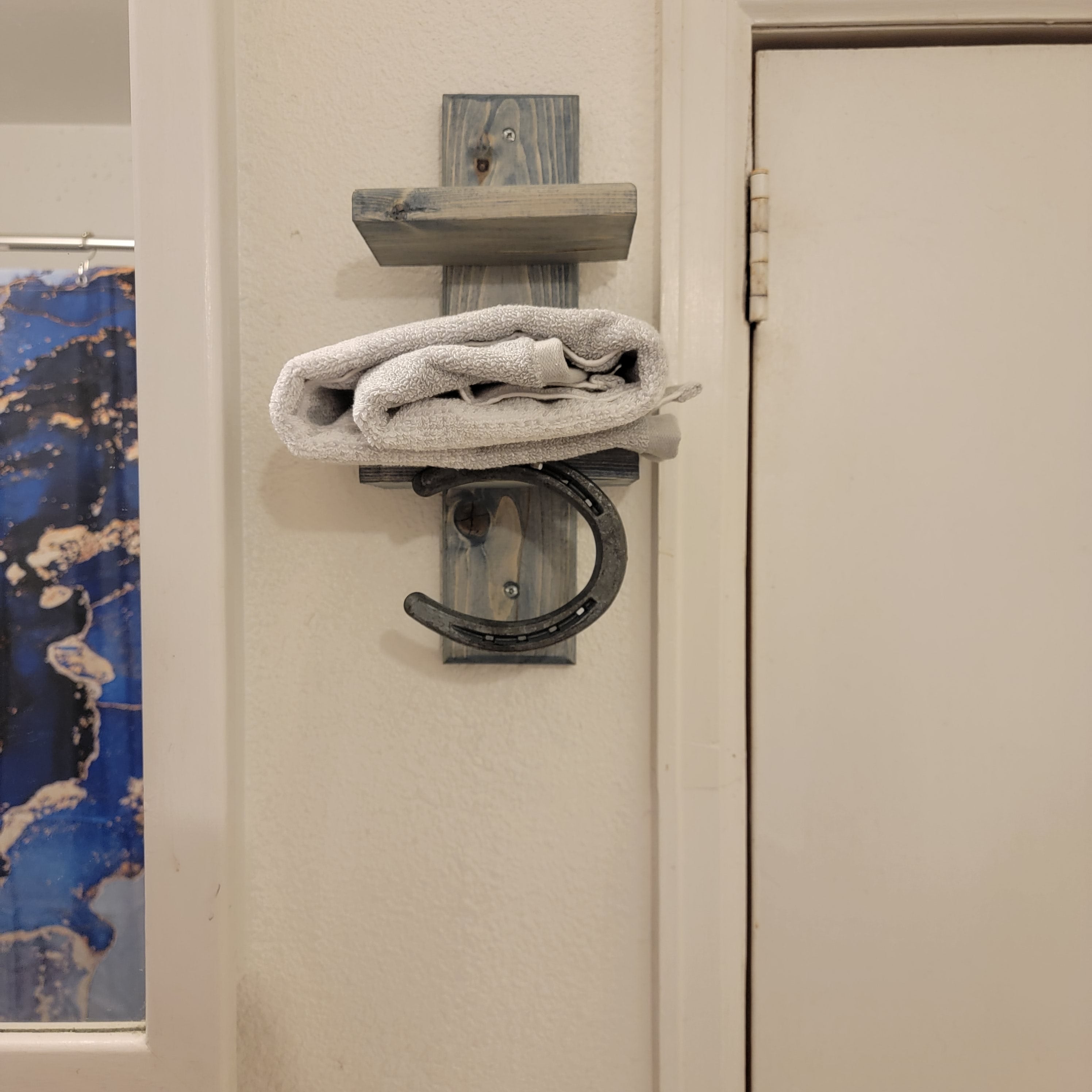 The Wrangler Hand Towel Rack: Single Horseshoe Series