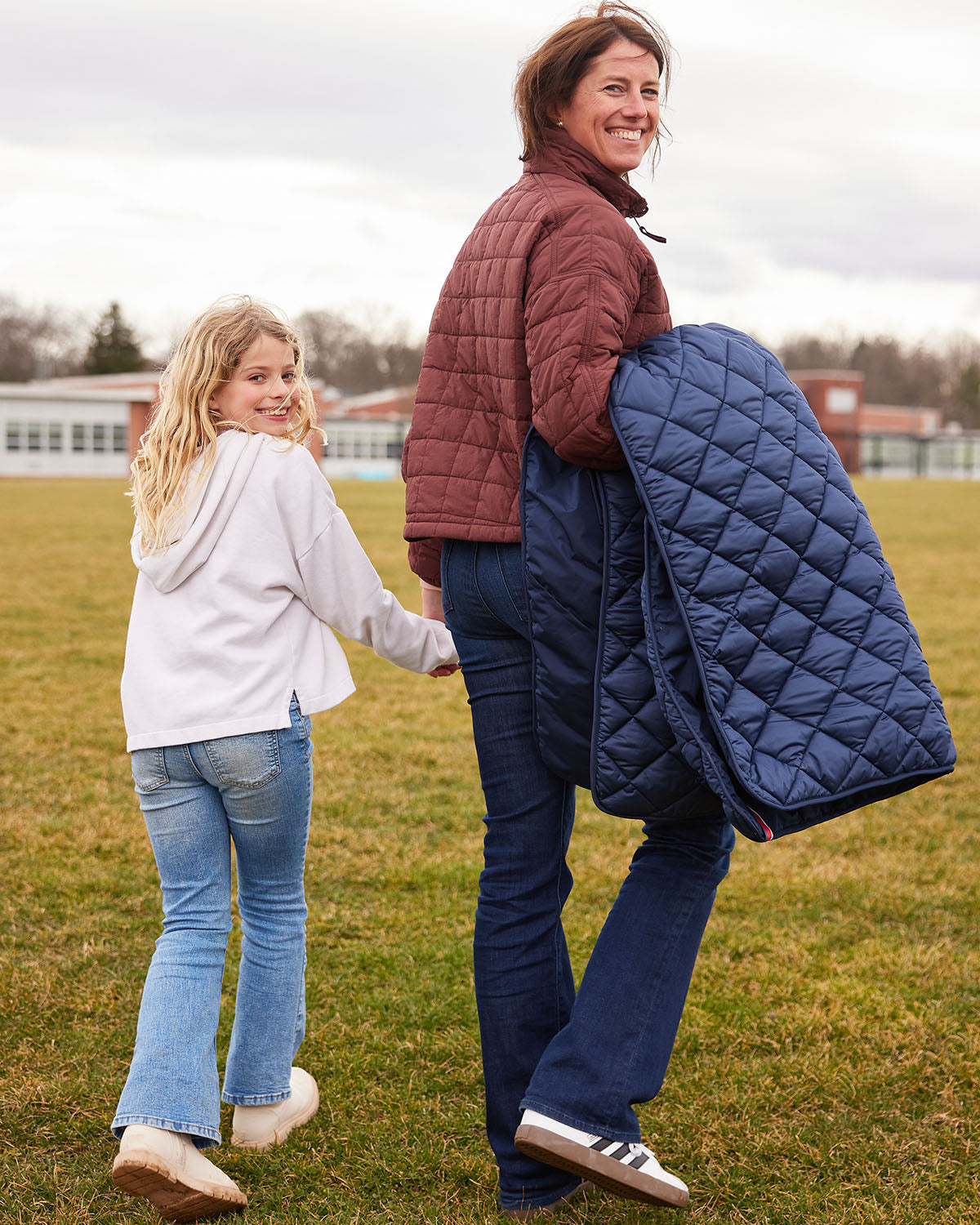 Waterproof Puffer Blanket with Pockets | Pretty Rugged