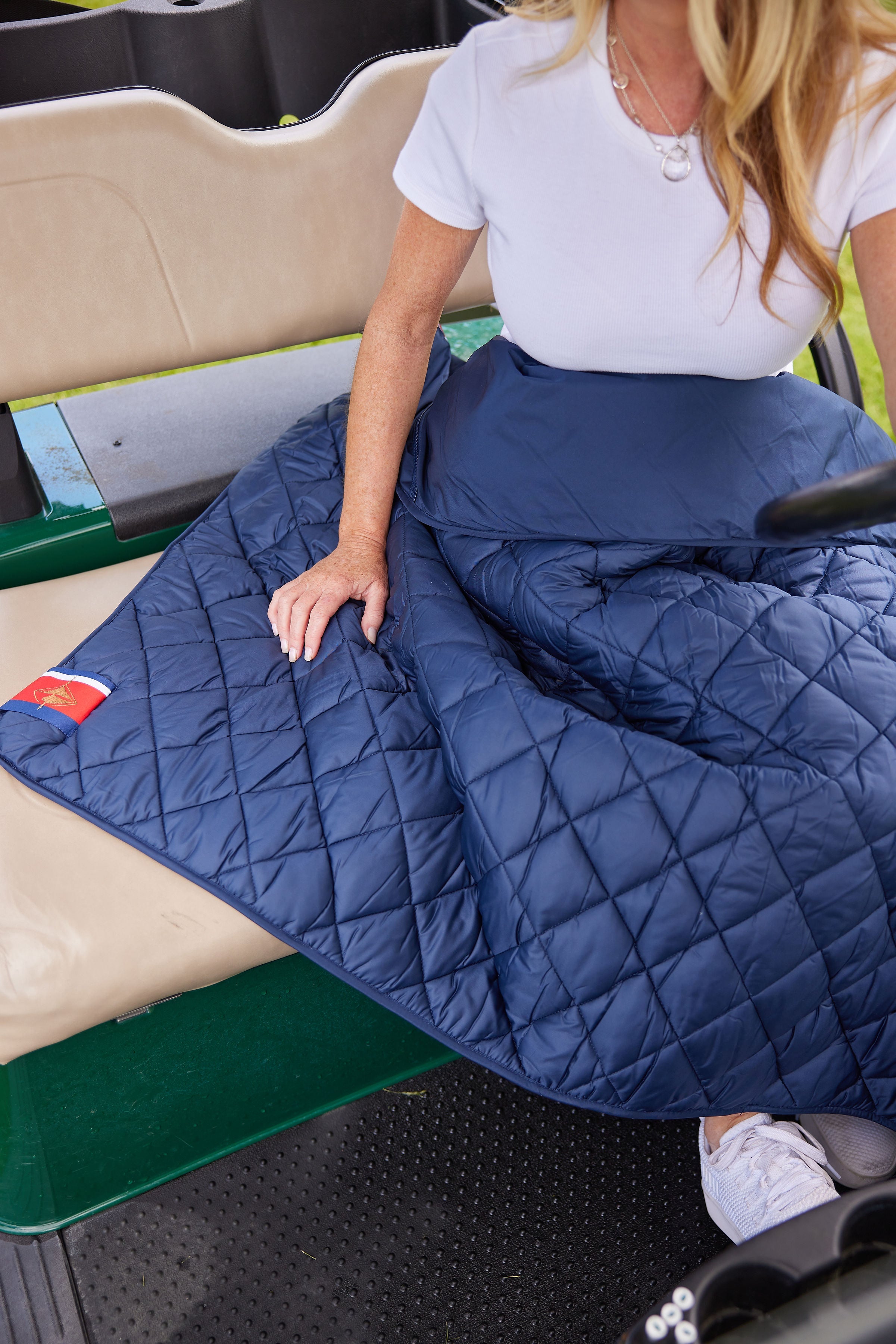 Waterproof Puffer Blanket with Pockets | Pretty Rugged