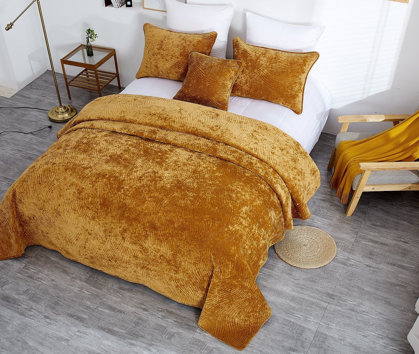 Tache Plush Dreams Melted Gold Waves Velvet Quilt Set (JHW-852Y)