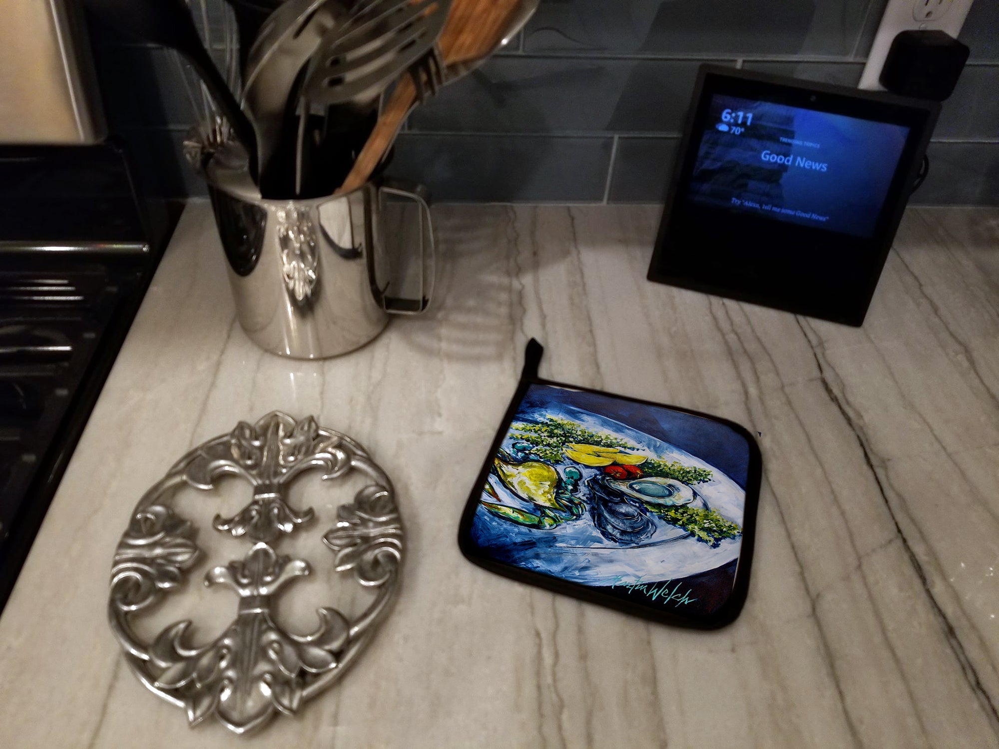 Oyster Plate Pot Holders - Set of 2 Decorative Kitchen Helpers | Made in the USA