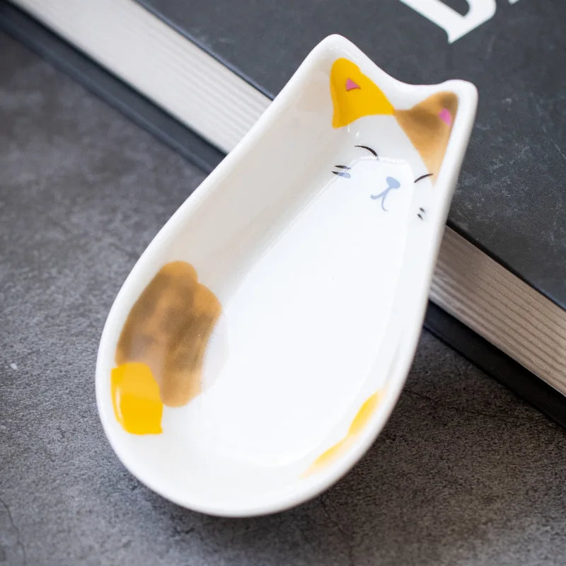 Japanese Ceramic Cat Incense Tray and Sauce Dish | Cute Animal Seasoning Plate for Kitchen