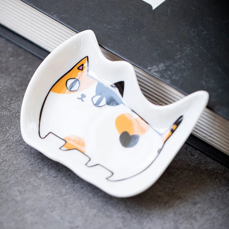 Japanese Ceramic Cat Incense Tray and Sauce Dish | Cute Animal Seasoning Plate for Kitchen
