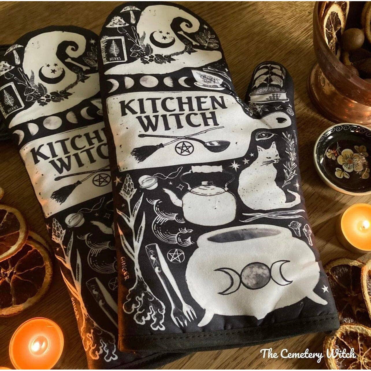 Set of 2 Kitchen Witch Oven Mitt | Pot Holders