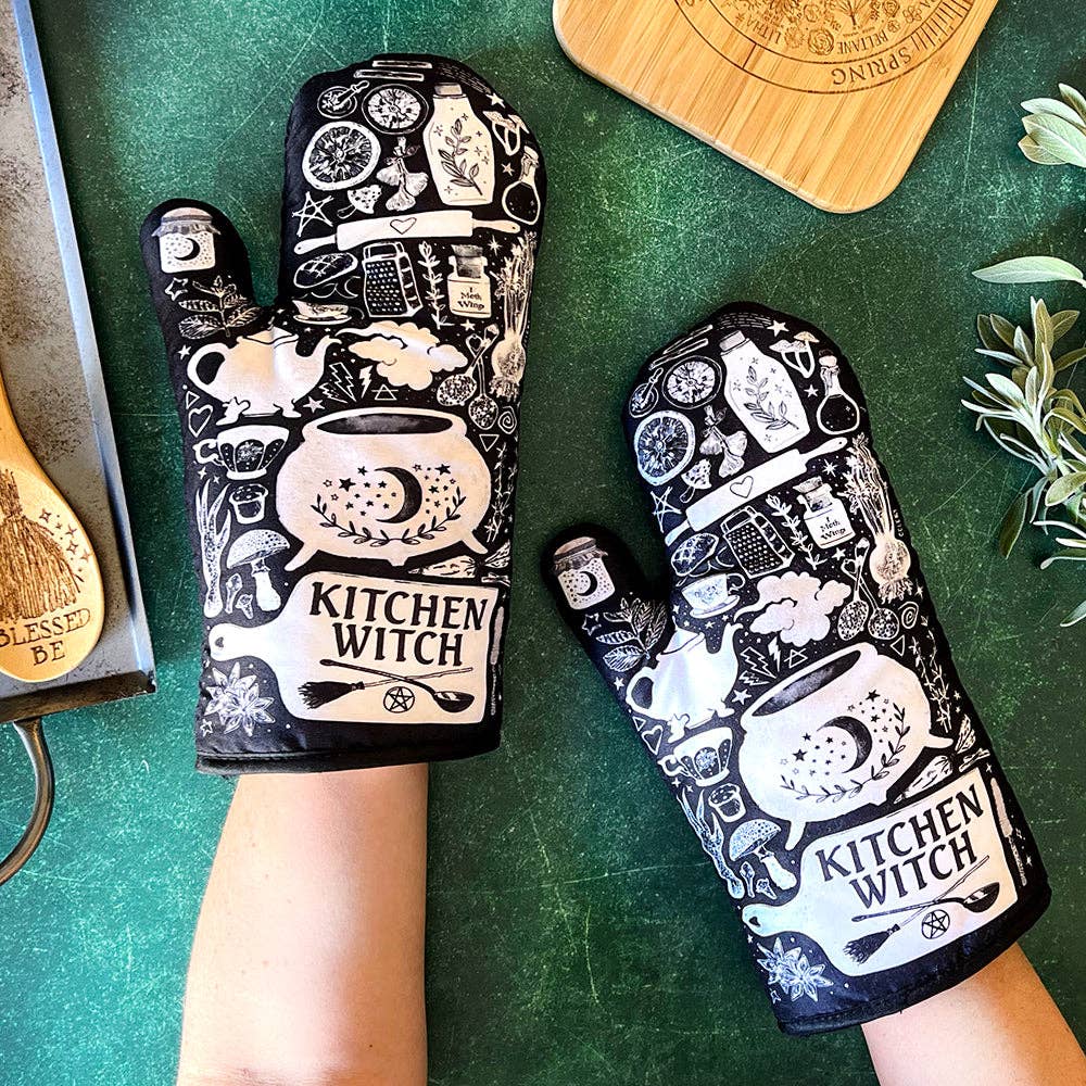 Set of 2 Kitchen Witch Oven Mitt | Pot Holders