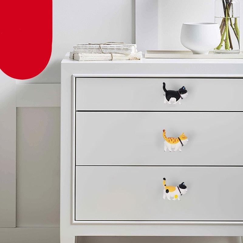 Shape Cabinet Knobs Handles for Kids Room Lovely Decorative Wall Hooks Hats Clothes Hanging Hooks Furniture Handle Cat Decoration Cute Simulation Decoration Hooks Interior Cat Hooks for Home Decoration & Hangs